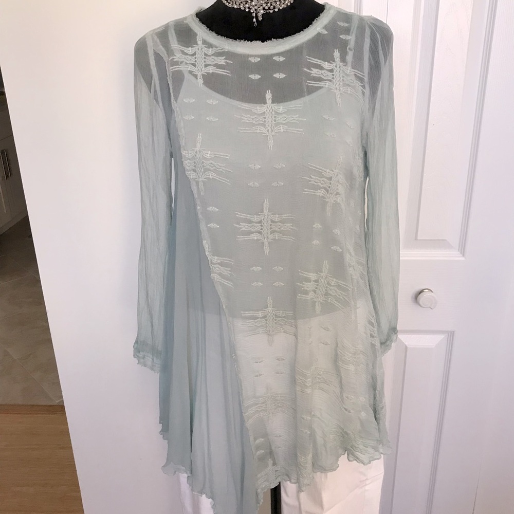 Elegant sheer tunic top and cami